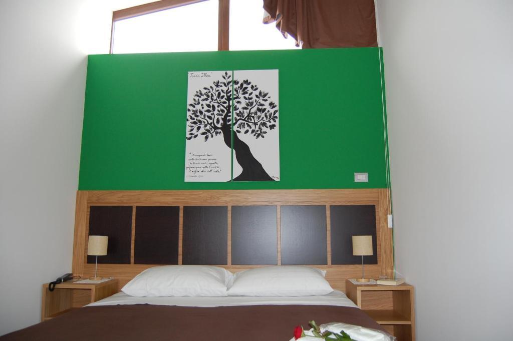 Terre Iblee Resort Chiaramonte Gulfi Zimmer foto